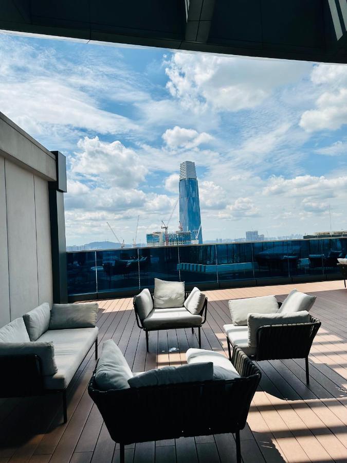 Luxury Suites At Eaton Klcc Куала-Лумпур Екстер'єр фото